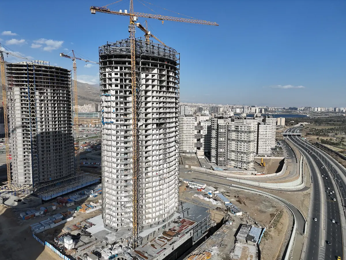 نارنجستان 8 / تهران-چیتگر / 34 طبقه